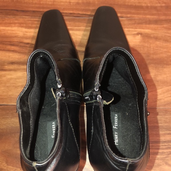Henry Ferrera long square toe leather ankle boots. Size 8M - Picture 8 of 9